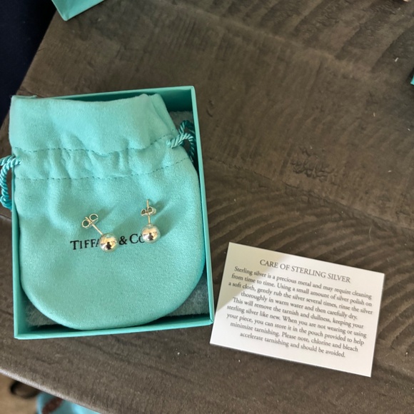 Tiffany’s Earrings - Picture 2 of 4